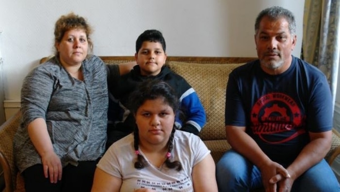 Permettre à une famille de ne pas retourner sous tente