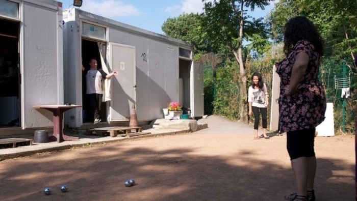 Des chalets en bois pour loger les grands exclus