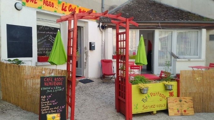 Le Cool Home Yeah » un CAFE ASSO pour TOUS »