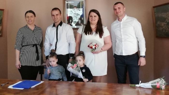 Maintenir un toit pour 2 familles à Villefranche s/Saône