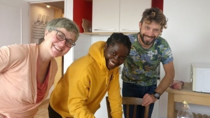 Un Mois de Loyer pour démarrer une Vie Autonome : Aidez les Jeunes Migrants en Formation