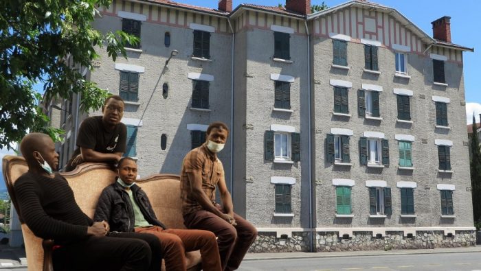 HEBERGER ET ACCOMPAGNER DES EXILES VERS L&rsquo;AUTONOMIE